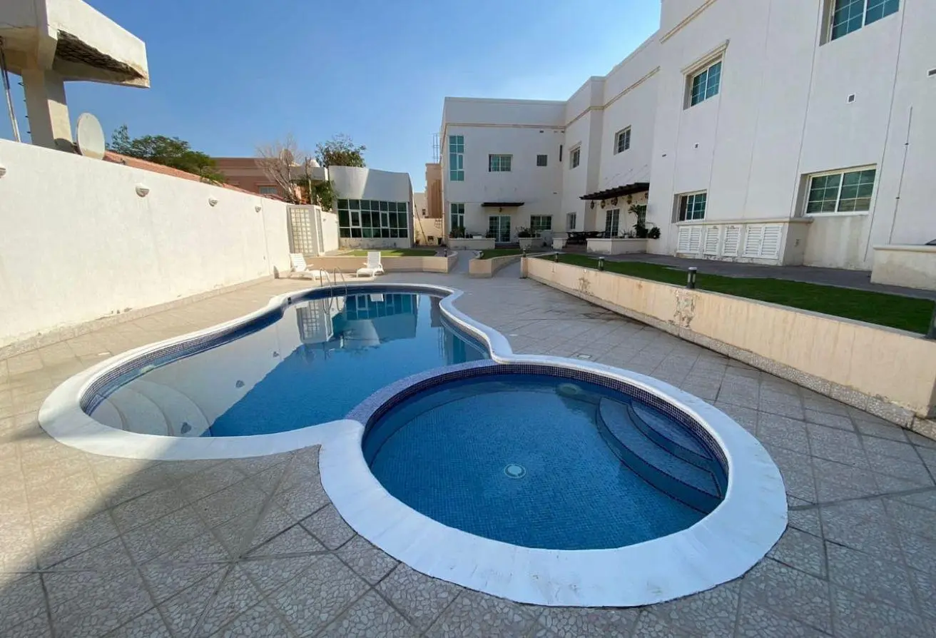 4 Bedroom Villa for Rent in Al Safa 2