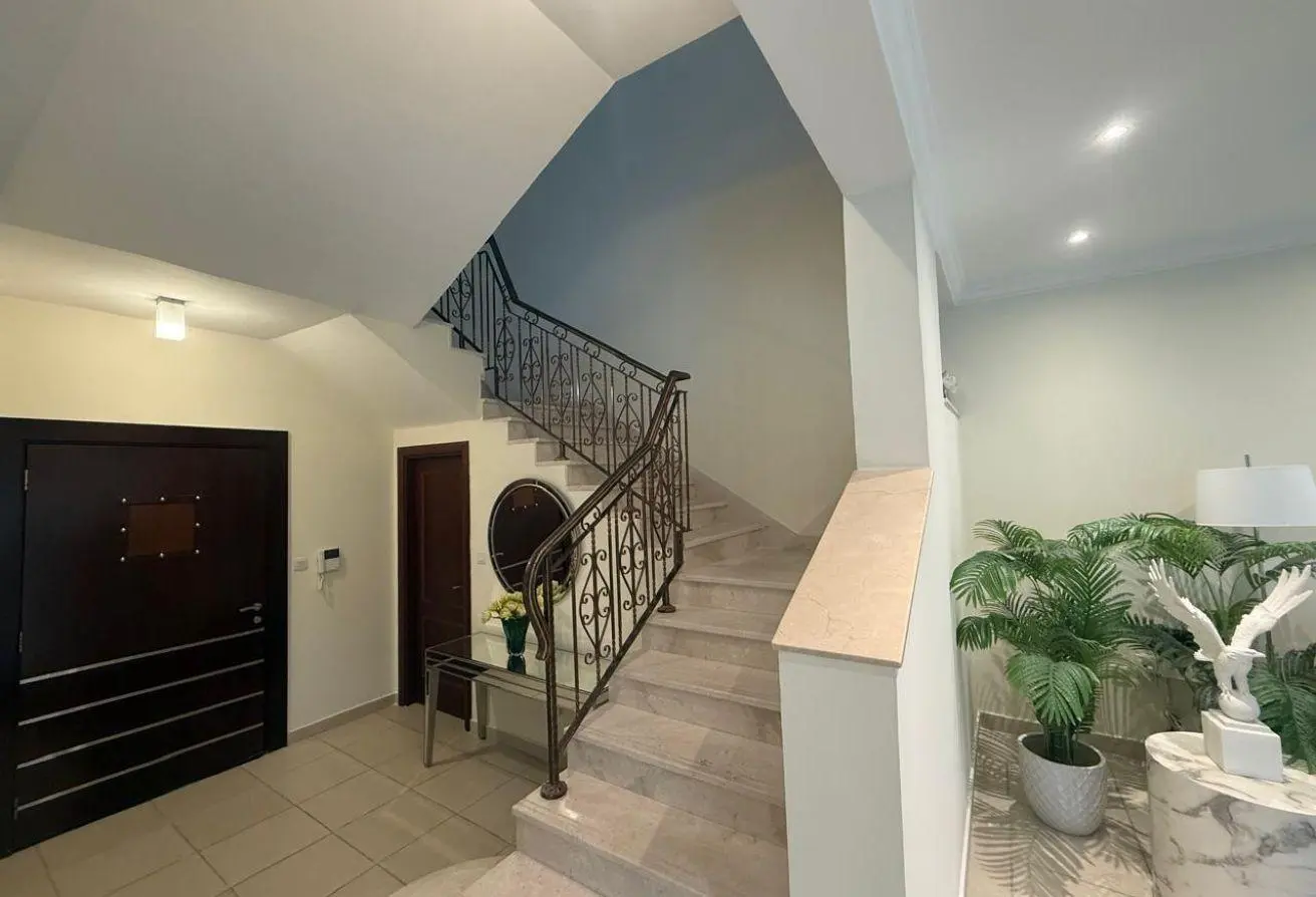 4 Bedroom Villa for Rent in Al Barsha 1
