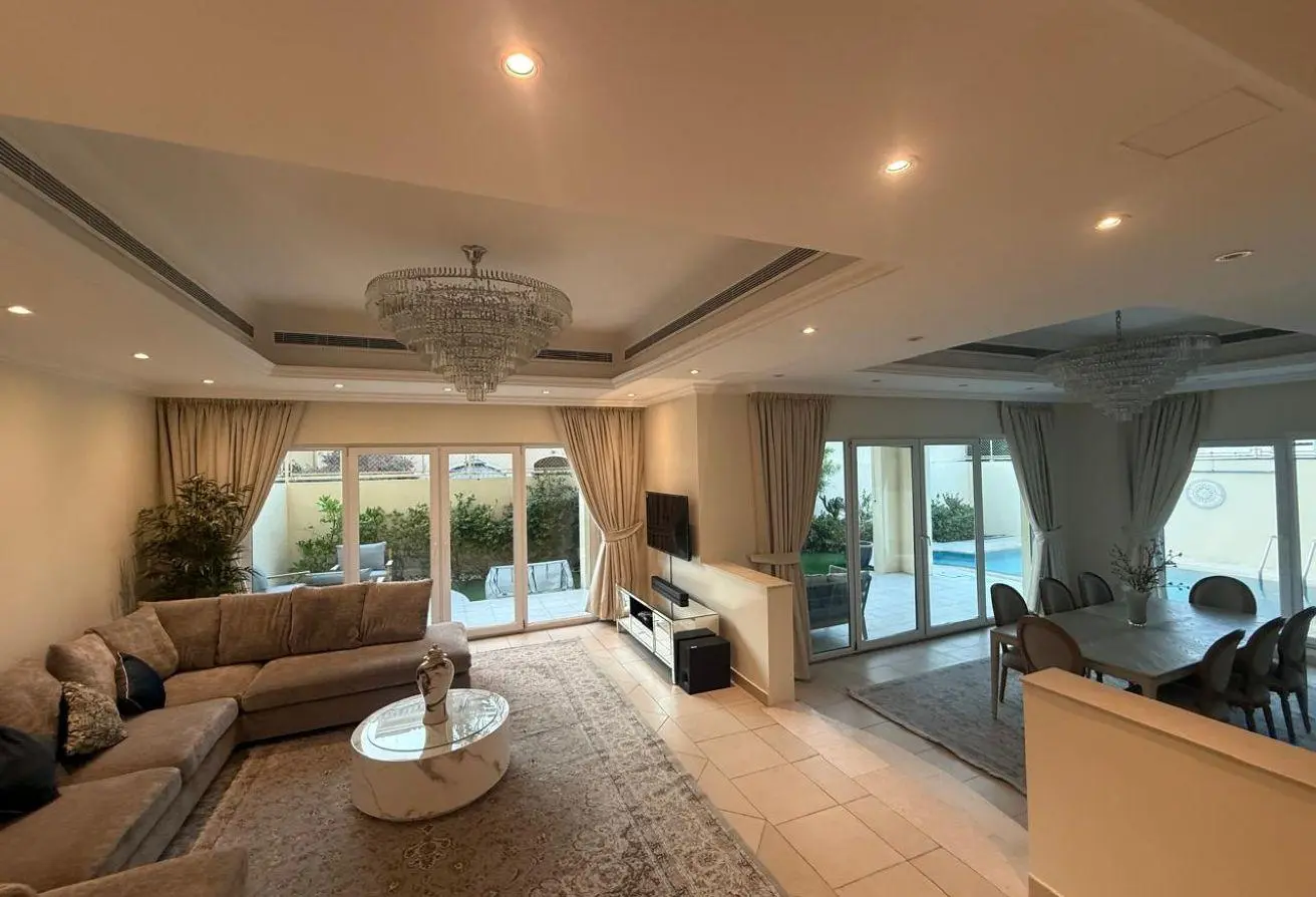 4 Bedroom Villa for Rent in Al Barsha 1