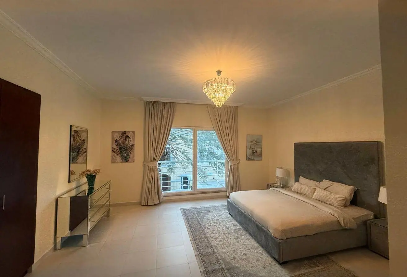 4 Bedroom Villa for Rent in Al Barsha 1