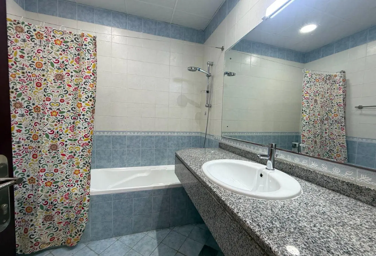 4 Bedroom Villa for Rent in Umm Suqeim 2