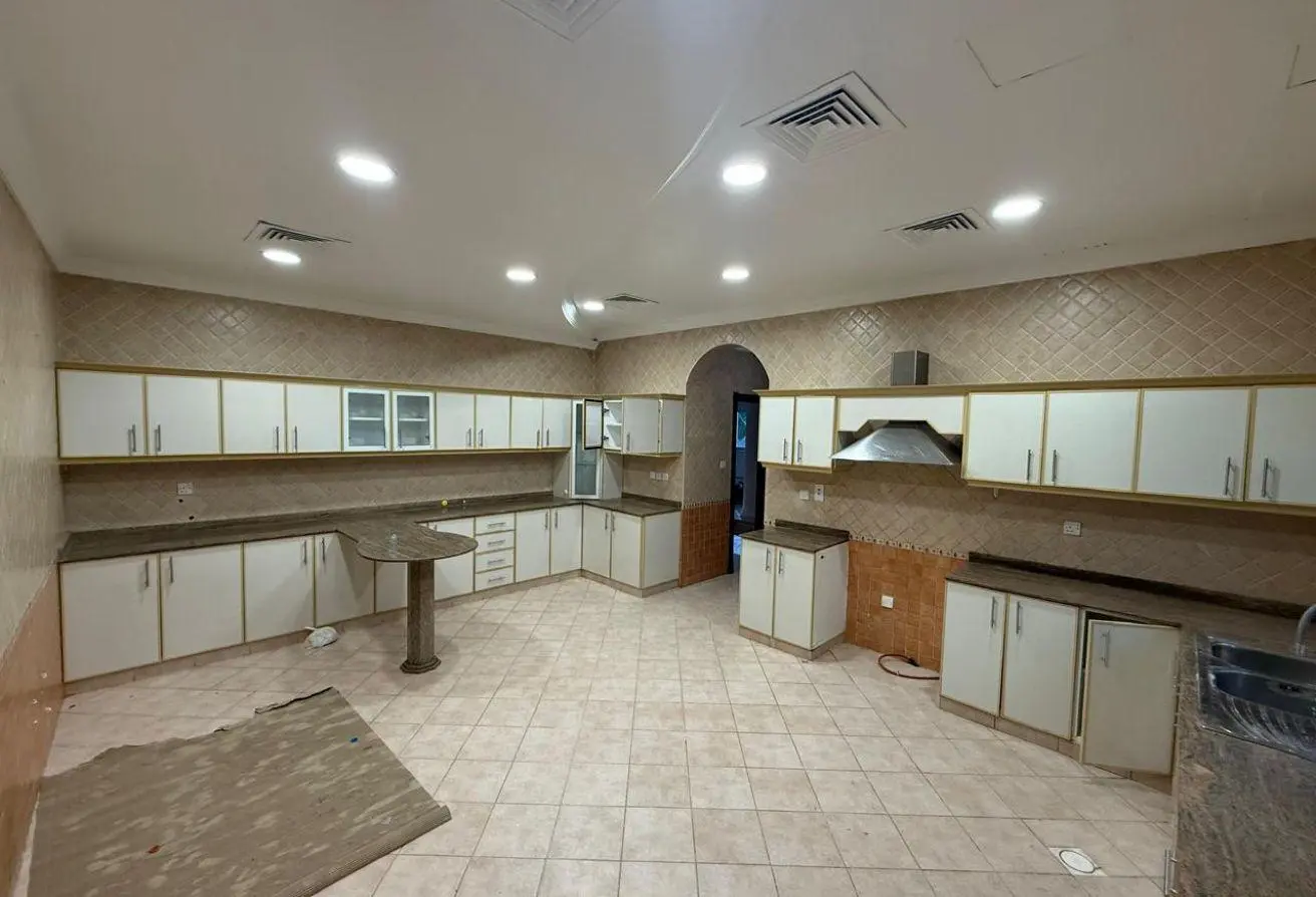 1312×894 (8) 5 Bedroom Villa for Rent in Al Barsha 2