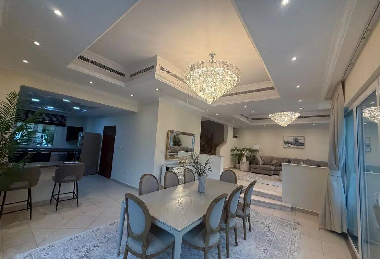 4 Bedroom Villa for Rent in Al Barsha 1