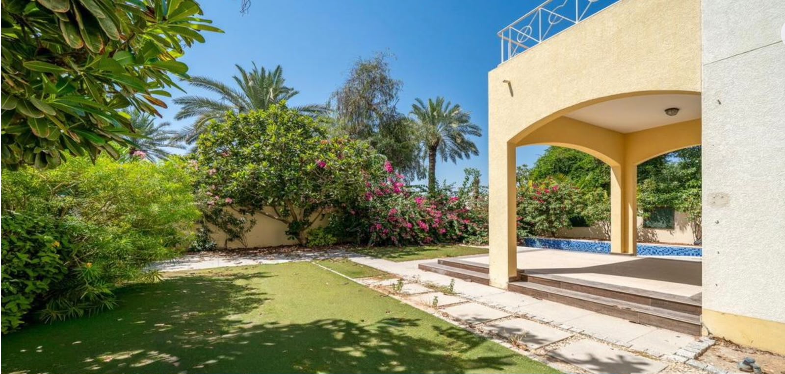 WhatsApp Image 2026-07-14 at 1.17.46 PM (1) Type 5 Villa for Sale in Meadows 1