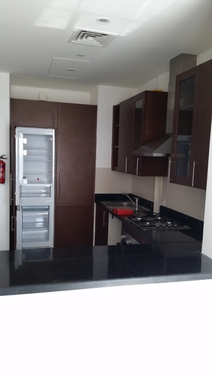 High-Floor 1-Bedroom Apartment | Aykon City Tower C