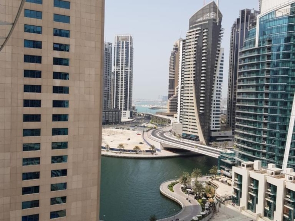 2BR Apartment for Rent in Marina Diamond 1 with Marina & Sheikh Zayed Road Views, Chiller Free