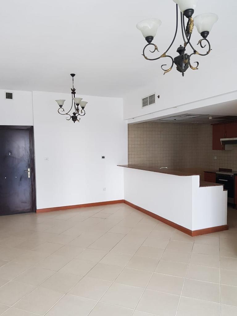 2BR Apartment for Rent in Marina Diamond 1 with Marina & Sheikh Zayed Road Views, Chiller Free